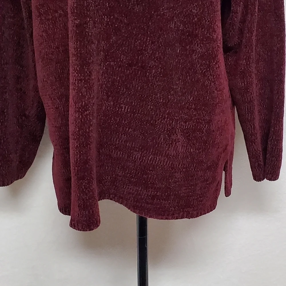 Vintage 90s Carolina Colours Deep Red Chenille Knit Long Sleeve Crewneck Sweater